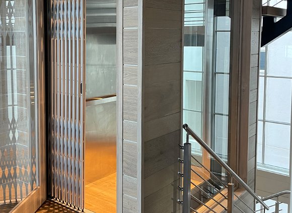 elevator-style-intro-7-1580x1152