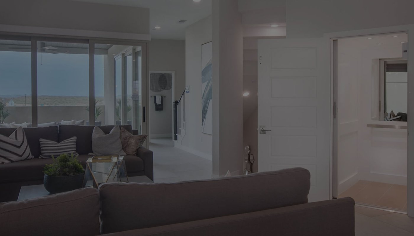 hero background senior living 1920x900